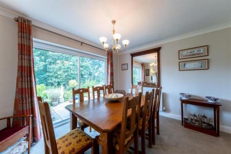 9 Orchard Dene-010.jpg