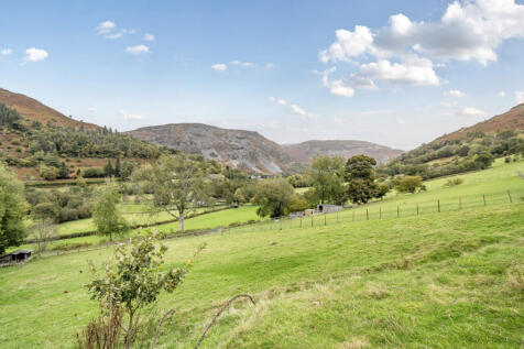 1361052-3-68e7e95...