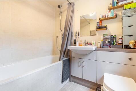 Bathroom-1.jpg