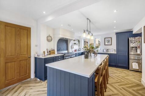 32 Lincoln Road (Metheringham)-11