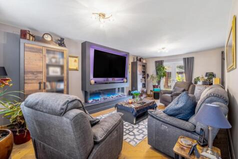 1 Blue Cedar Drive (Fishtoft)-13