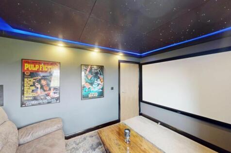 Cinema/Bedroom 3
