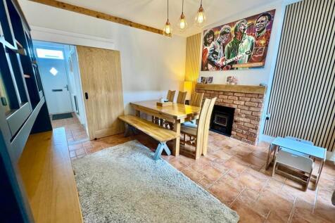 PHOTO-2025-09-14-18-28-24 (9).jpg