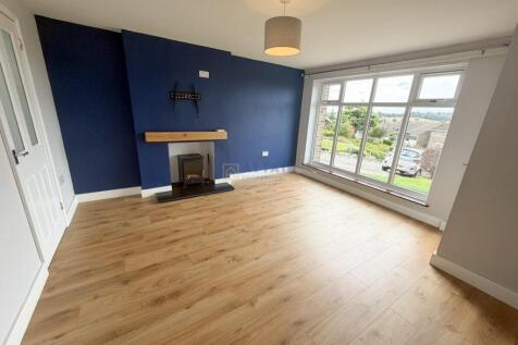 Living Room.jpg