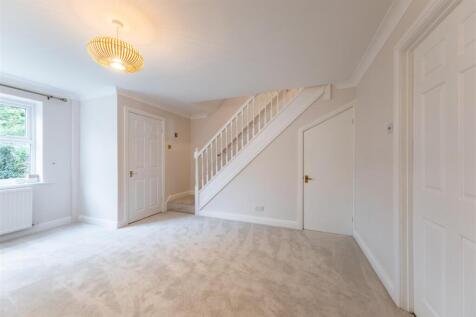 11 Brookfield Close-008.jpg