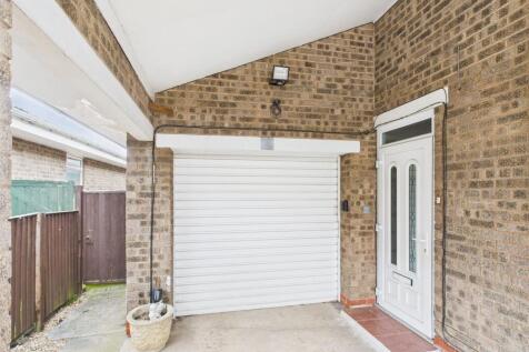 Carport/Front Entrance