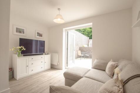 18 Tanners Road TPS Bodmin Branch 01208 74182 -04