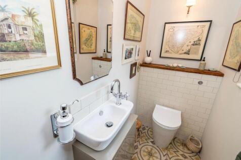 vendors own cloaks.jpg