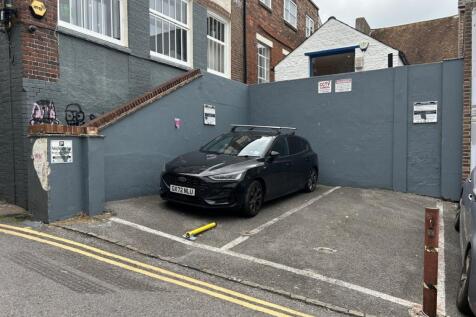 Other in BN1 1RT