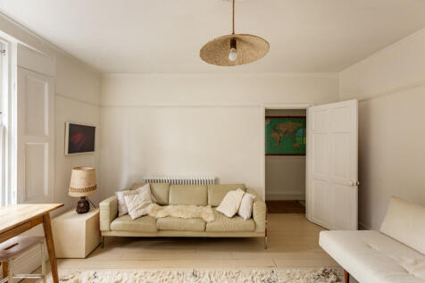 316059 - 25_10_TMH E8 2EP13752-Edit.jpg