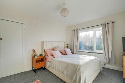 3 bed, 1 bath Semi-Detached in Sheffield - Photo 16
