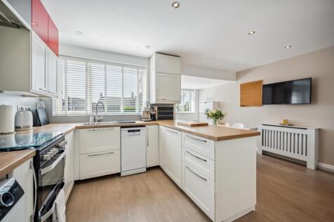 Kitchen-Diner from entrance hall.jpg