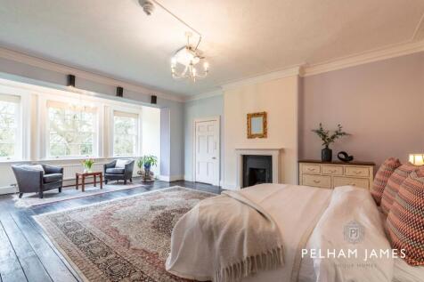 Principal Suite, Alwalton Hall