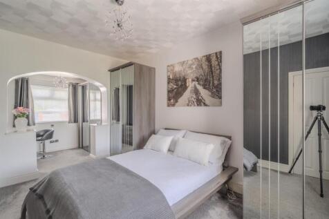 194 The Highway-5.jpg