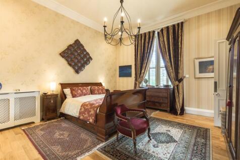 6 bed, 4 bath Town House in Glasgow - Photo 17