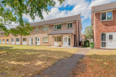 5 Bedroom Terraced in NG7 2NB