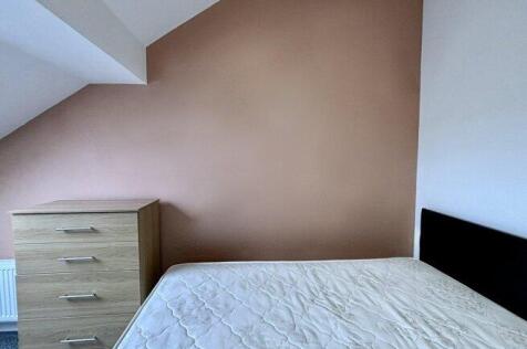 edward-street-dhm-dh1-1pu-999344