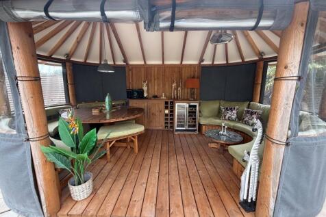 Breeze House 2