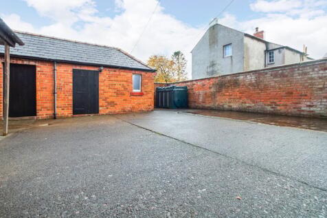Rear Courtyard