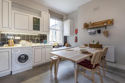 Flat 24-Elgin-Man...