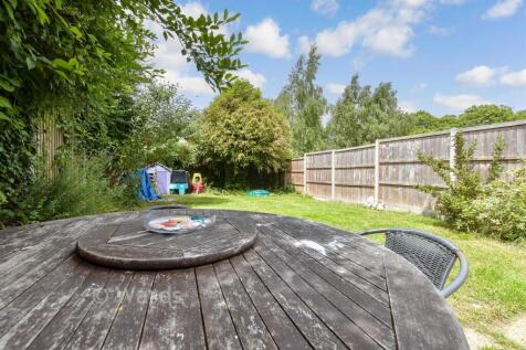External Lifestyle Photograph
