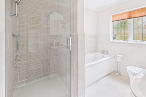 Bath &amp; Shower Room