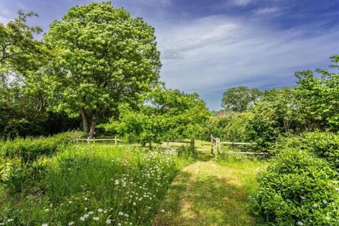 Bo Peep Farmhouse Ext43.jpg