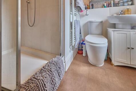 En Suite Shower Room