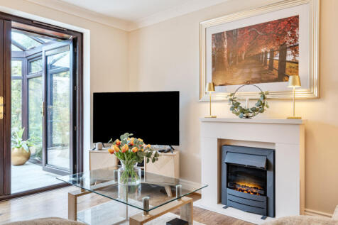 1369558-14-68ee57...