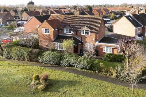 004 - 46 The Oval.jpg