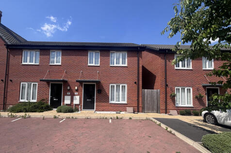 16 Sargenat way front shot .jpeg