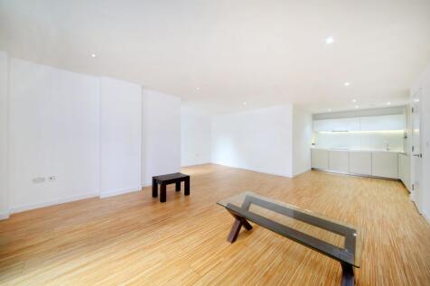 Reception/Living Roo