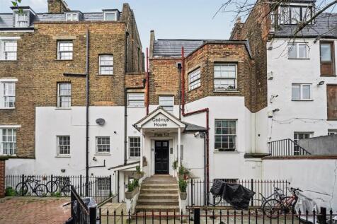 Flat 2, Cadmus House SW4 7XA-3.jpg
