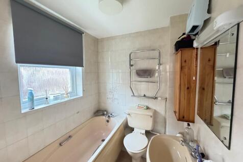 En Suite Bathroom