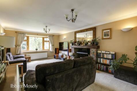 11 Reception Room.jpg