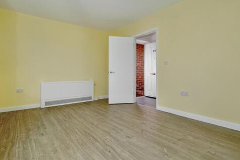 15 Sweechgate, Broad Oak, Canterbury, Kent, CT2 0QY