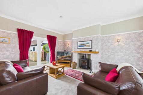 Lounge: