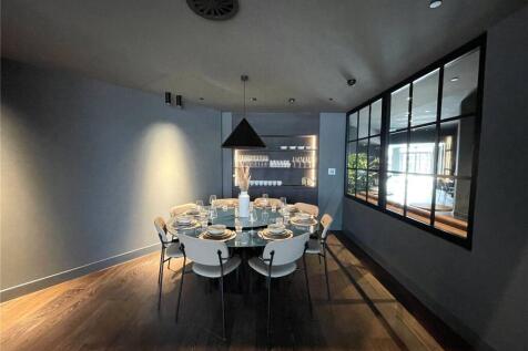 Residents Suites