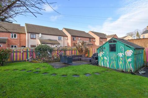 7 New Buildings Garden c.jpg