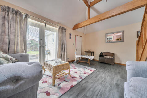 1432252-9-69c3da9...