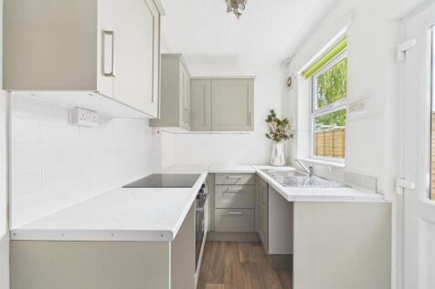 Newly Fitted Kitchen