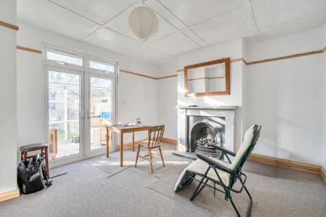 1387265-6-69303a9...