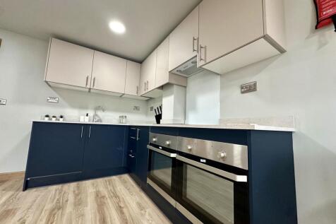 5 Bedroom House in LE11 1BE