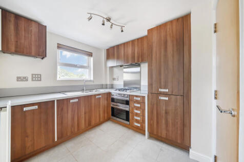 1316948-2-6863a02...