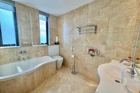 PHOTO-2025-05-26-22-38-19 (6).jpg