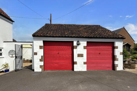 Garage and drivew...