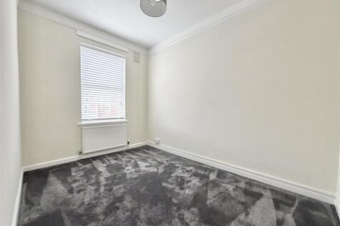 BEDROOM 3/OFFICE