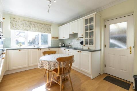kitchen 1 .jpg