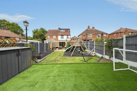 f16113f3-Garden 2...