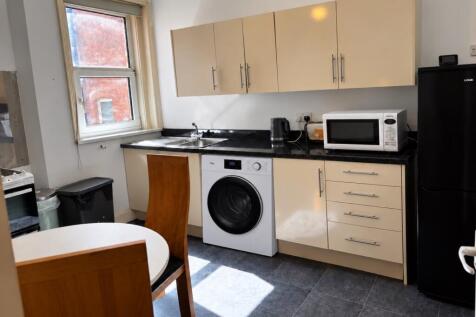 3 Bedroom House in EX4 6RY